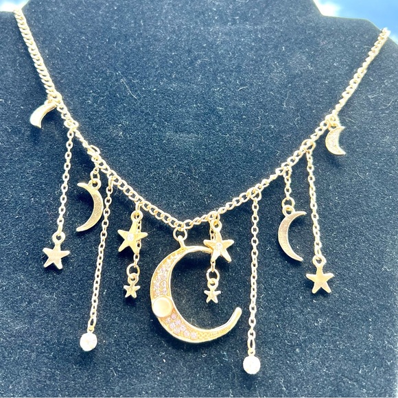 Celestial Necklace - Picture 3 of 13